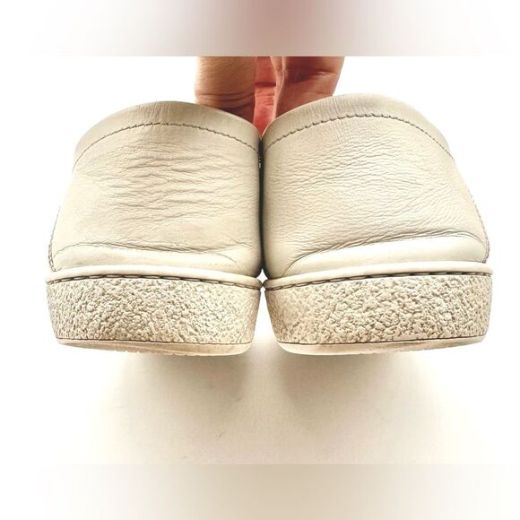 Gucci Ace Sneakers Bee Embroidered White Leather Collapsible Heel EU 38 US 8 - Picture 5 of 11